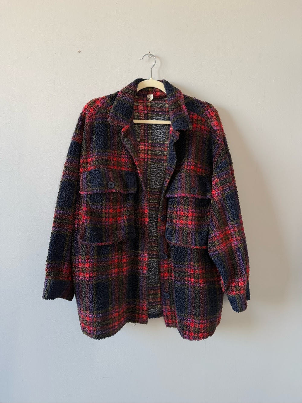 EN CRÈME Isabella Oversized Plaid Bouclé Textured Shacket Jacket - Red & Black